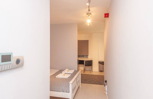 Holbeck Apartment | Pass the Keys | City Centre Haven
