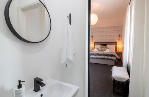 Stanley House | Pass the Keys City Convenience