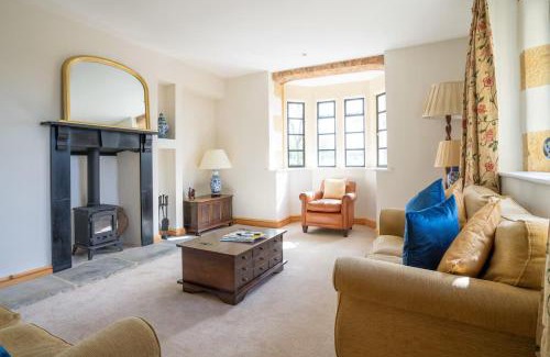 Lower Lemington House | Pass the Keys Fourshires Lodge Wonderful panoramic views