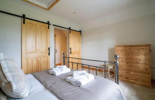 Lower Lemington House | Pass the Keys Fourshires Lodge Wonderful panoramic views