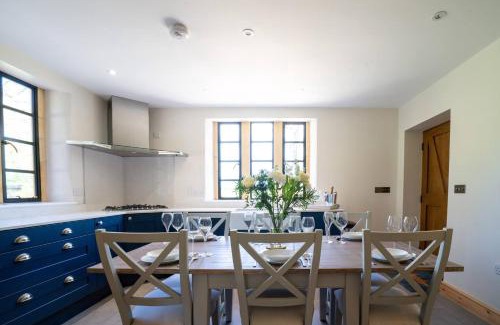 Lower Lemington House | Pass the Keys Fourshires Lodge Wonderful panoramic views