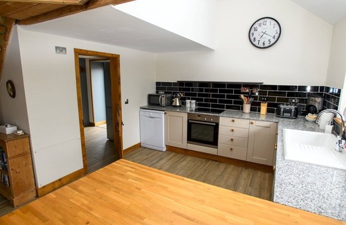 Market Rasen House | Pass the Keys | Hemmel Barn - Ideal Family Getaway