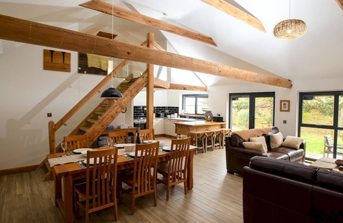 Market Rasen House | Pass the Keys | Hemmel Barn - Ideal Family Getaway