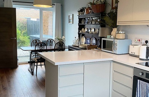Durham House | Pass the Keys | Large homely house with parking!