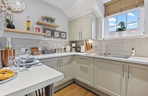 York House | Pass the Keys | No. 3 - Lime Tree Cottage