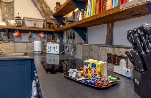 Market Drayton House | Pass the Keys | Stay in the Original Home of the Gingerbread Man!