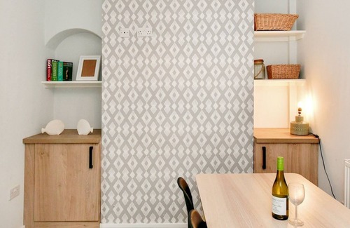 Splott House | Pass the Keys | Stylish and Cosy 2 bedroom home close to City Centre