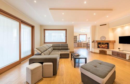 Albisano Apartment | Passioncasa