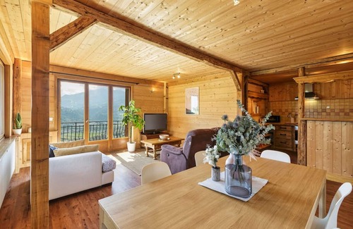 Passy Apartment | Passy - Appart 7pax | View Valley Mounts | Balcony | Bright