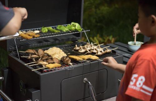 Dongshan House | Pastoral riverside