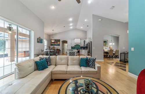 Fellowship House | Pasture View Estate - 10 min to WEC - Pets Welcome