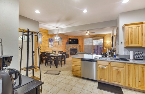 Grand Lake Condo | Patio & Mountain Views: Central Grand Lake Condo!