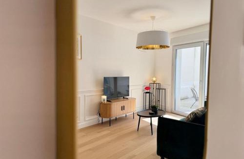 Hincmar Apartment | Patio Signature - Cœur de Reims