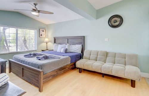 Poinsettia Heights House | Paul's Heated Above Ground Pool Pad (w/ Custom Sun Deck) - 3BR/2BA