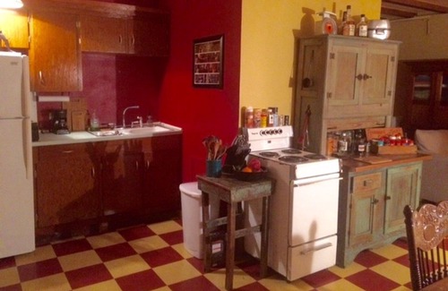 Scott Apartment | Paul's studio in Old Bank