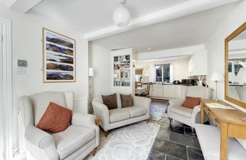 Ambleside House | Pavement Cottage