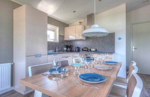 Municipality of Hellevoetsluis House | Pavilion 6