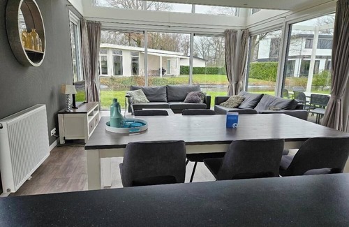 Susteren House | Pavilion l'etage 6