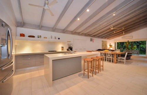 Port Douglas House | Pavilions in the Palms Port Douglas - private pool, close to beach