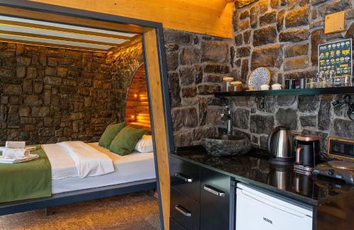 Ardesen Cabin | Pavri suit bungalov