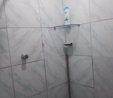 Salvador House | Paz De DEUS e Alegria