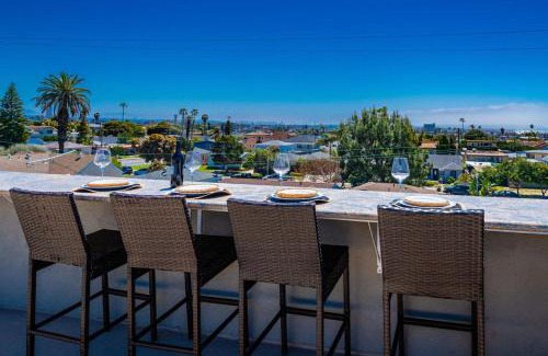 North Pacific Beach House | PB Compound Getaway Steps to Surf and Sand