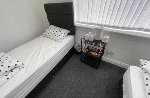 Hyde Apartment | Pc home Room A