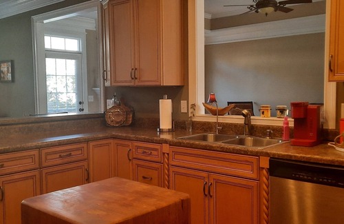 Lake Oconee House | Peaceful 2-bedroom house within gated community in Greensboro, Georgia