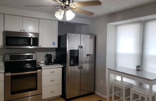 Calverton House | Peaceful 4-Bedroom Townhouse in Beltsville