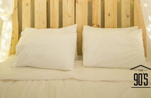 Truc Bach Apartment | Peaceful and Quiet apt near Old Quarter