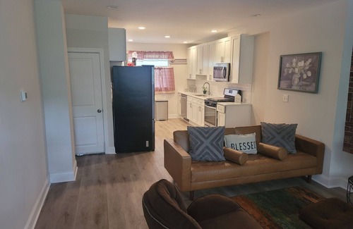 Rocky Hill Condo | Peaceful and Quietness