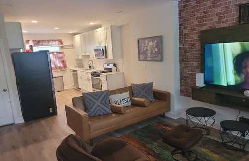 Rocky Hill Condo | Peaceful and Quietness