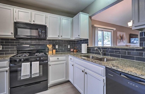 Bratton Park House | Peaceful Austin Home with Private Backyard!