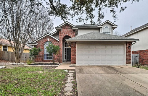 Bratton Park House | Peaceful Austin Home with Private Backyard!