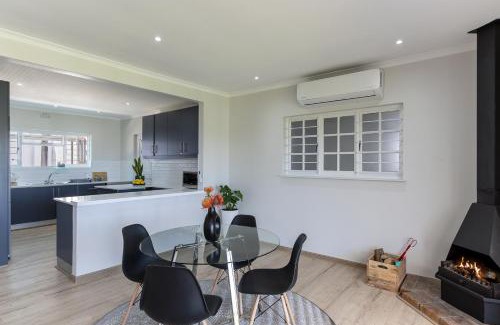 Raithby House | Peaceful Cape Winelands Getaway