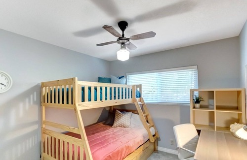 Poway House | Peaceful, chic 2 bed room house