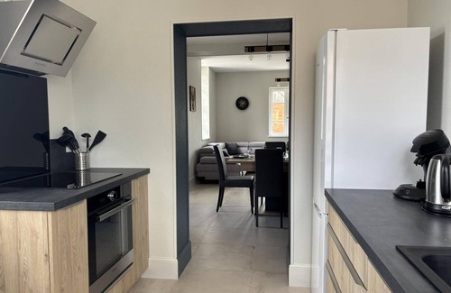 Saligny-sur-Roudon Cottage | Peaceful cottage for 4 in Allier, near PAL, linens included