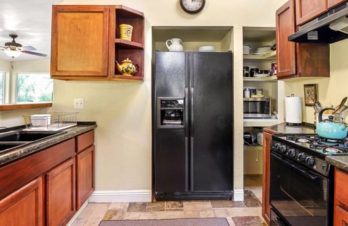 Newcastle Cottage | Peaceful Cottage in Newcastle