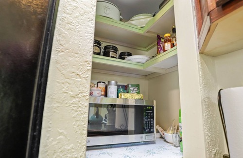 Newcastle Cottage | Peaceful Cottage in Newcastle