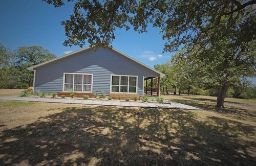 Prairie Lea House | Peaceful Country Get Away