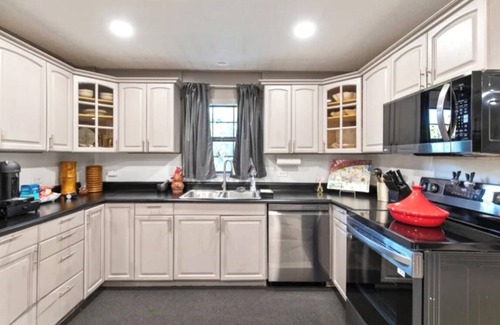 Buffalo Gap House | Peaceful Country Hideaway in a 2BR Barndominium – Minutes from Everything