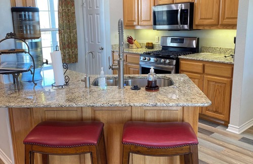 Whitesboro House | Peaceful country location 10 minutes from lake & 30 minutes from casinos. .