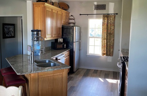 Whitesboro House | Peaceful country location 10 minutes from lake & 30 minutes from casinos. .