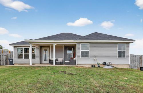 Langley House | Peaceful Family Retreat Near Augusta home