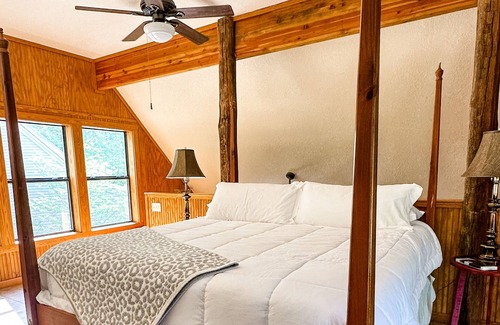 Russellville House | Peaceful farm setting & close to everything! ATU, ANO, St. Mary’s, & recreation!