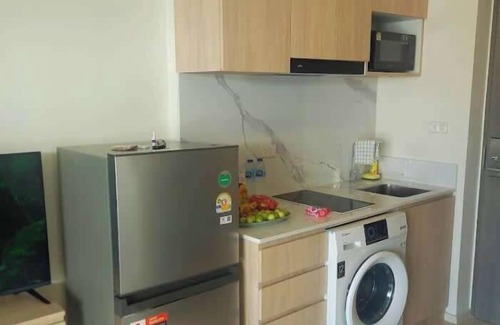 Maret Condo | Peaceful haven with balcony and Koh Samui view