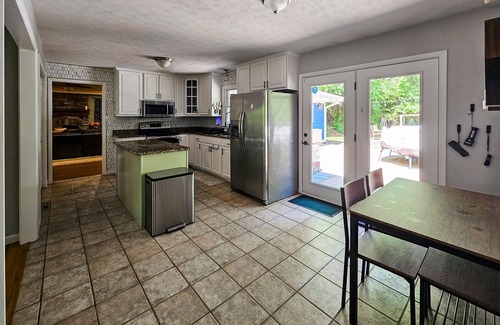 Hendersonville House | Peaceful Hendersonville home with porch, WiFi, fire pit and Keurig!