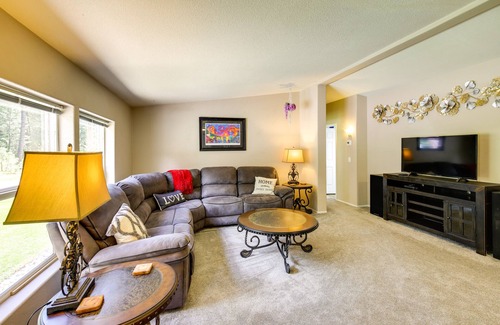 Missoula House | Peaceful Hideaway ~ 16 Mi to Downtown Missoula!