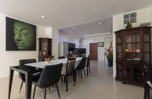 Ban Saiyuan House | Peaceful House in Rawai, Phuket