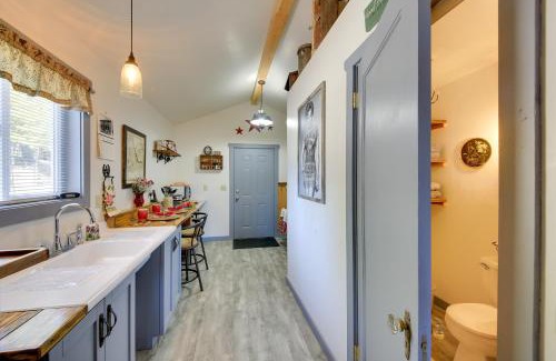 Bonners Ferry House | Peaceful Kootenai Cabin - Unplug in the Mtns!